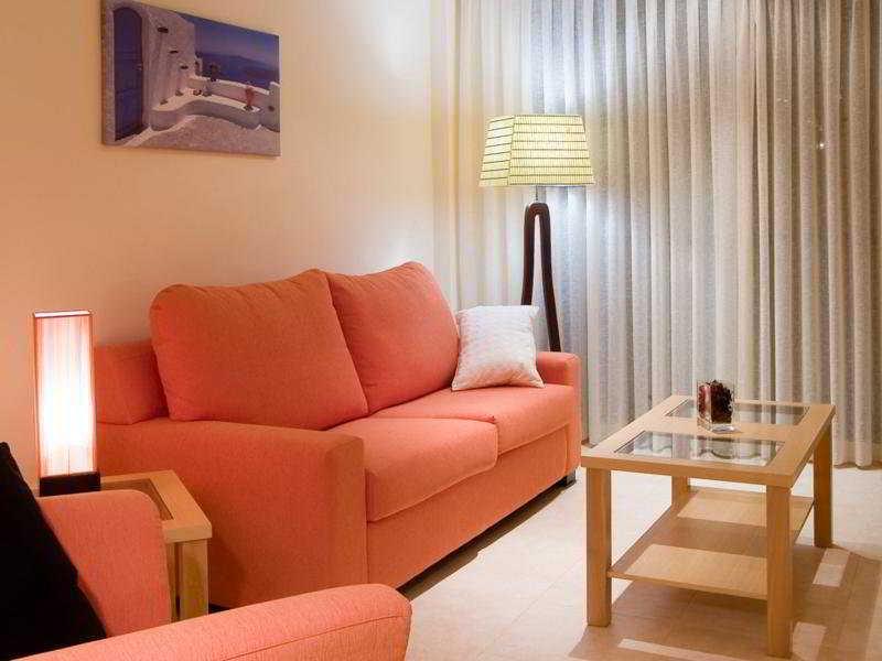 Apartahotel Marina Rey II Бера Екстер'єр фото