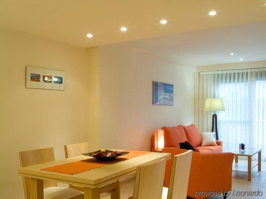 Apartahotel Marina Rey II Бера Екстер'єр фото