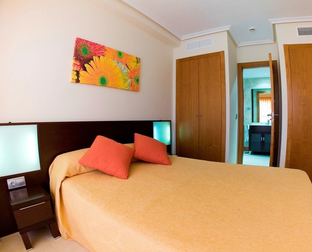 Apartahotel Marina Rey II Бера Екстер'єр фото